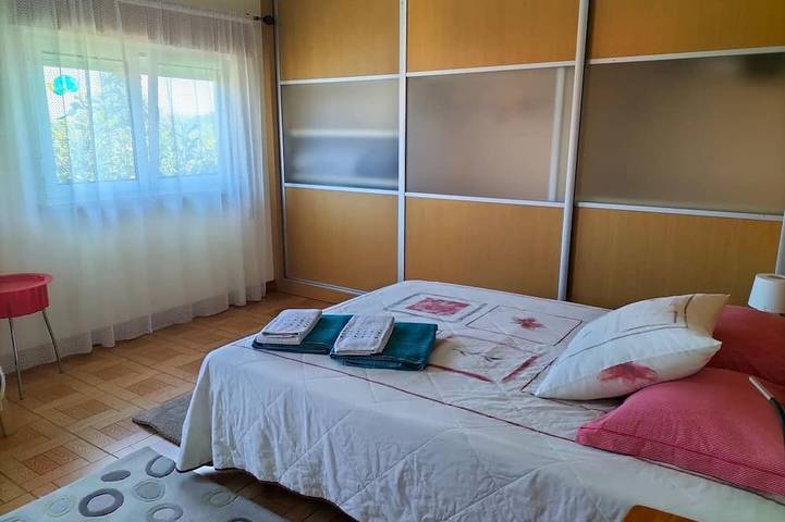 Casa de férias para 12 pessoas, com varanda e jardim, com animais de estimação em Soure