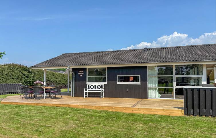 Ferienhaus für 6 Personen, mit Terrasse und Garten sowie Sauna und Whirlpool in Grønninghoved Strand - 2