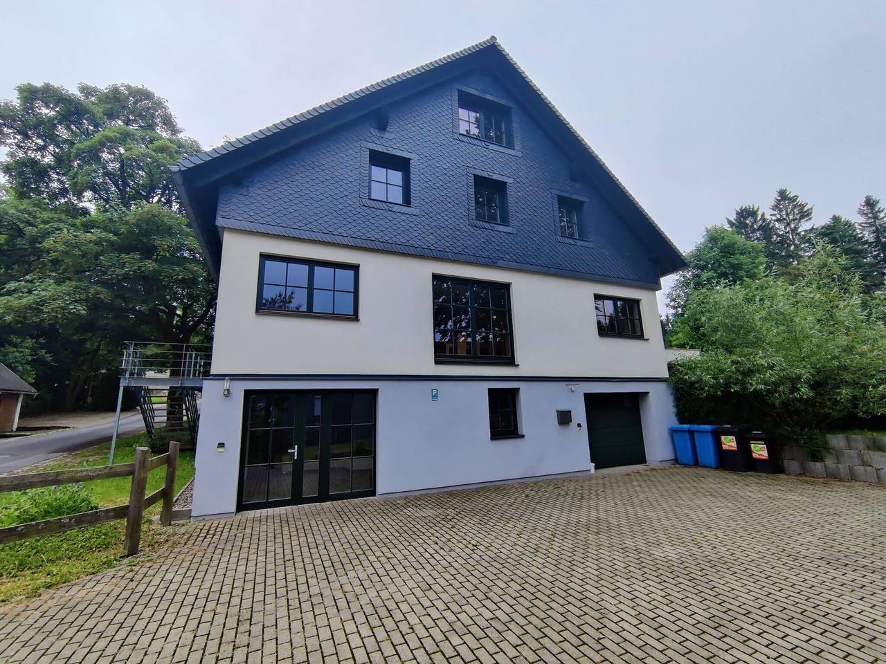 Ganze Wohnung, Ferienwohnung für 3 Personen mit Garten in Sachsenbrunn, Rennsteig