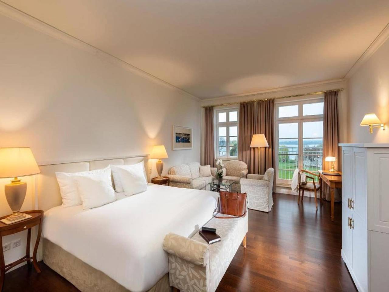 Ganze Wohnung, Sunday Schwielowsee Executive-Zimmer mit Balkon in Glindower See, Werder
