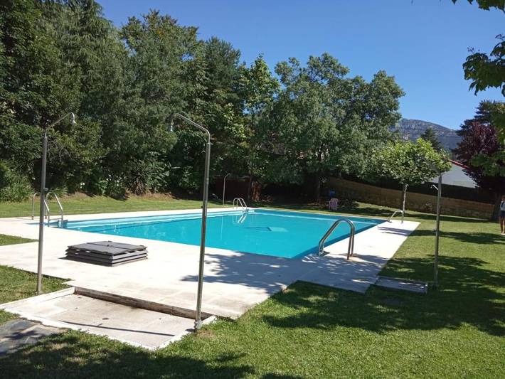 Casa rural para 6 personas, con jardín además de vistas y piscina en Puerto de Navacerrada - 3