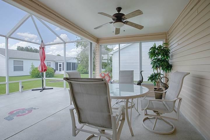 Cottage für 4 Personen, mit Terrasse und Pool - 1