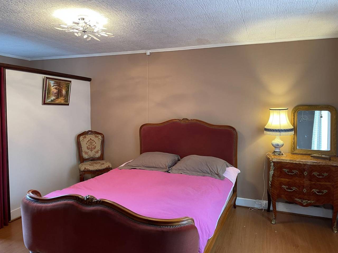 Charming Family Home in Bourbonnaise Mountains with Garden & Nearby Hiking Trails in Arfeuilles, Vichy region
