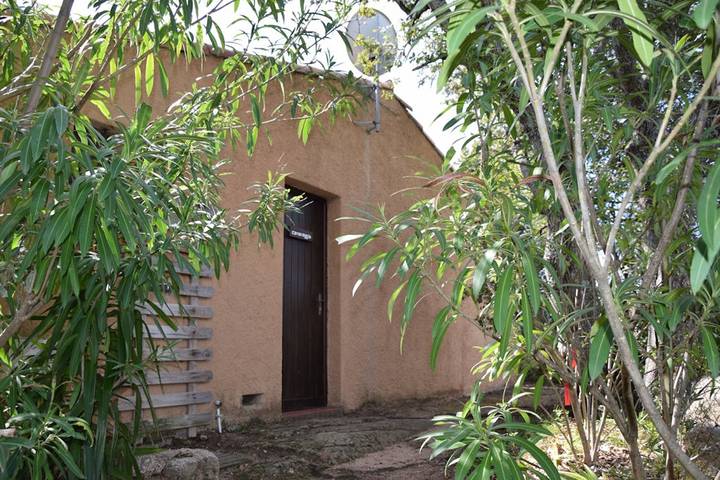 Gîte pour 4 personnes, avec terrasse et jardin, animaux acceptés dans Santa Giulia - 2