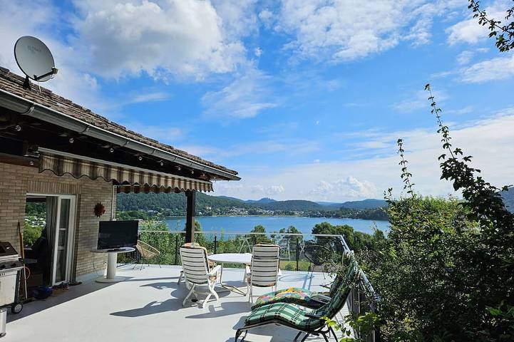Luxus-Ferienhaus für 5 Personen, mit Balkon und Garten