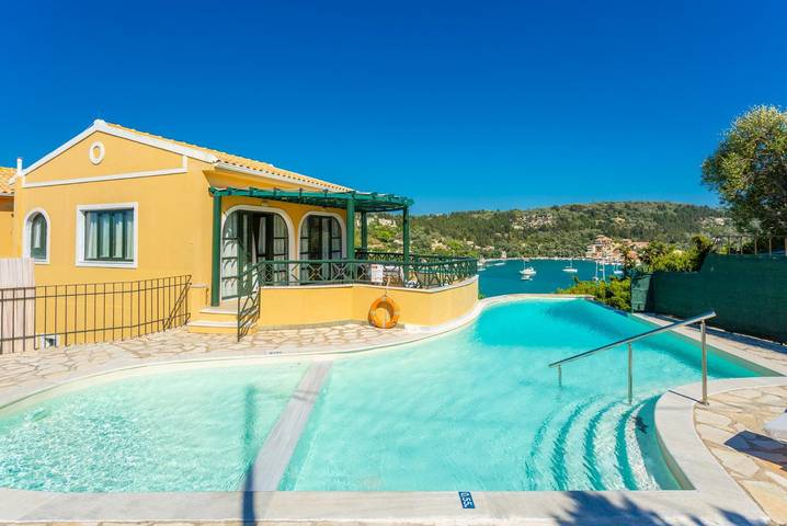 Villa pour 4 personnes, avec vue sur l’océan ainsi que terrasse et bassin pour enfant dans Paxos - 4
