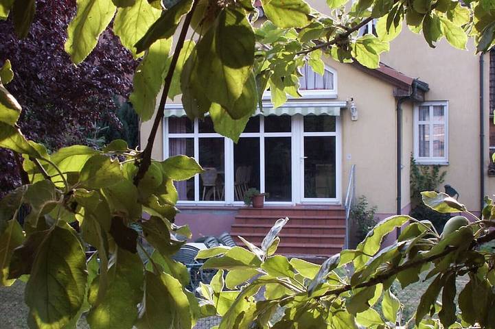 Ferienwohnung für 3 Personen, mit Garten in Neuglobsow