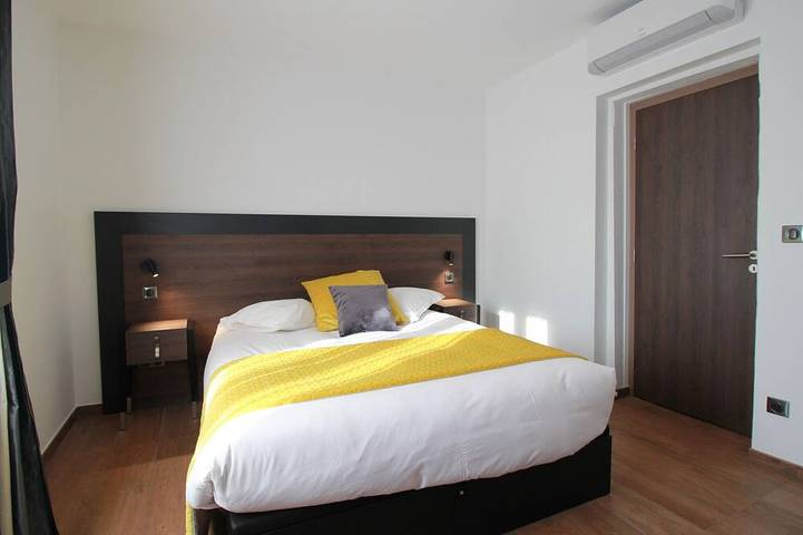 Charmantes Ferienwohnung im Elsass: Privat-Sauna, Pool, Terrasse, neben Weingarten in Rufach, Gebweiler und Umgebung