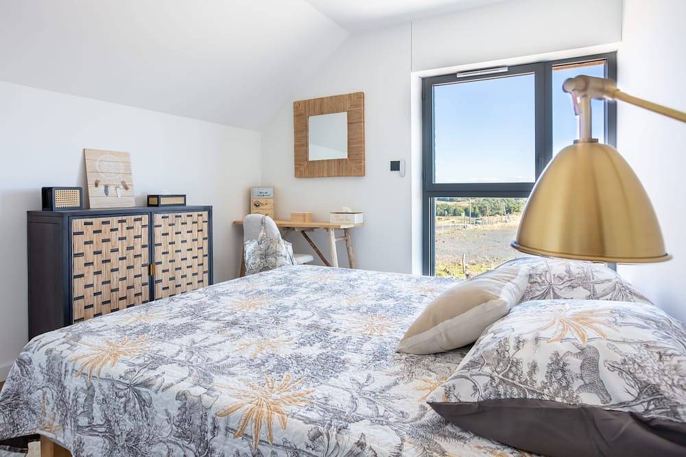 Modern, comfortable Buron in the heart of Aubrac in Saint-Chély-d'Aubrac, Macizo Central