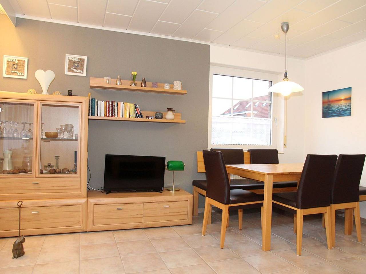 Seerobbe - Top-Lage in Norddeich - Reihenendhaus mit Garten nur 800 m bis zum Strand in Norddeich, Norden und Umgebung