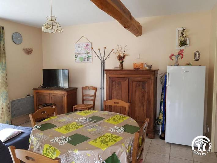 Location de vacances pour 4 personnes, avec terrasse et jardin à Curan - 3