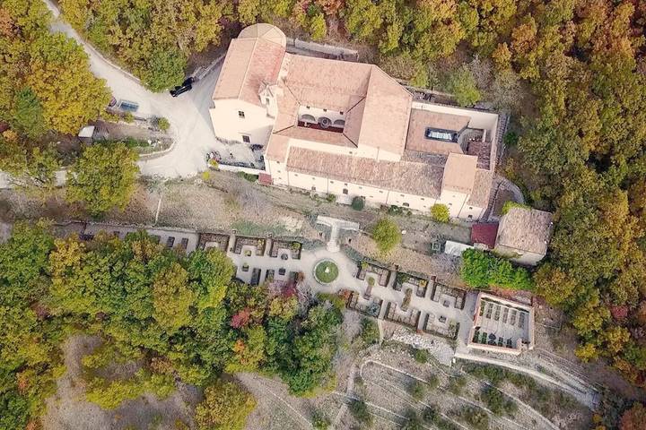 Hôtel pour 2 personnes, avec vue et jardin à Barisciano
