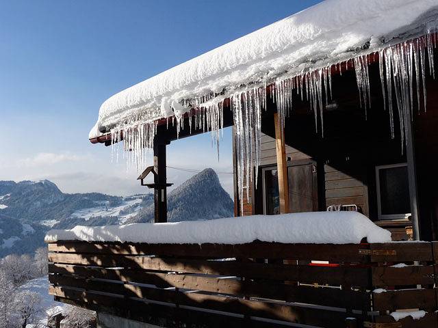 Appartement de vacances entier, Ferienhaus Terlischa - 4.5 Zimmer Ferienhaus in Massif du Rätikon, Seewis im Prättigau