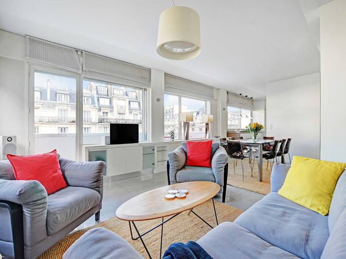 Ferienwohnung für 6 Personen, mit Balkon/Terrasse am Eiffelturm