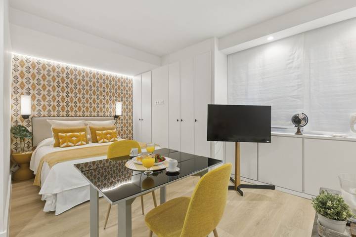Cozy Studio by Colón & Salamanca District