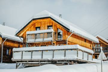Ferienhaus für 9 Personen, mit Balkon und Garten sowie Whirlpool in Sankt Georgen am Kreischberg