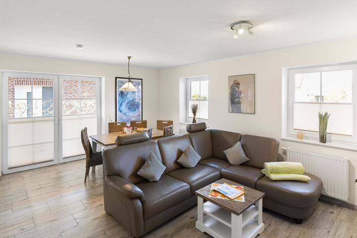 Ferienwohnung für 4 Personen, mit Terrasse und Garten in Greetsiel - 2
