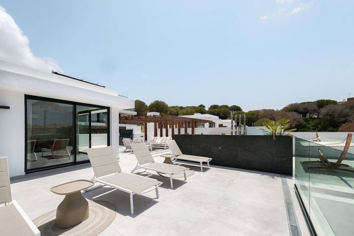 Entire apartment, Venere | Luxury Penthouse Rooftop Pool Spa in Marbella, Costa del Sol