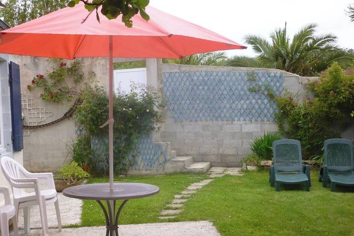 Location de vacances pour 2 personnes, avec jardin, animaux acceptés dans Le Diben