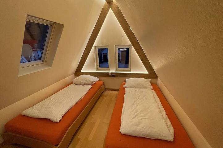 Ferienwohnung für 6 Personen, mit Balkon und Whirlpool sowie Sauna in Zell Stadt (Mosel) - 2