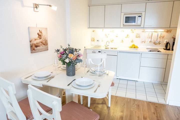 Ganze Wohnung, Helle und gemütliche Ferienwohnung direkt am Strandübergang in Westerland in Westerland, Sylt (Gemeinde)