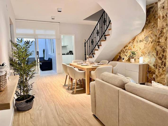 Casa de vacaciones para 12 personas, con balcón - 1