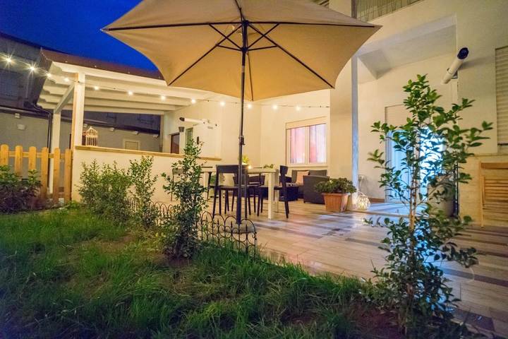 Appartamento per 5 persone, con Terrazza e Giardino nonché Panorama a Catanzaro
