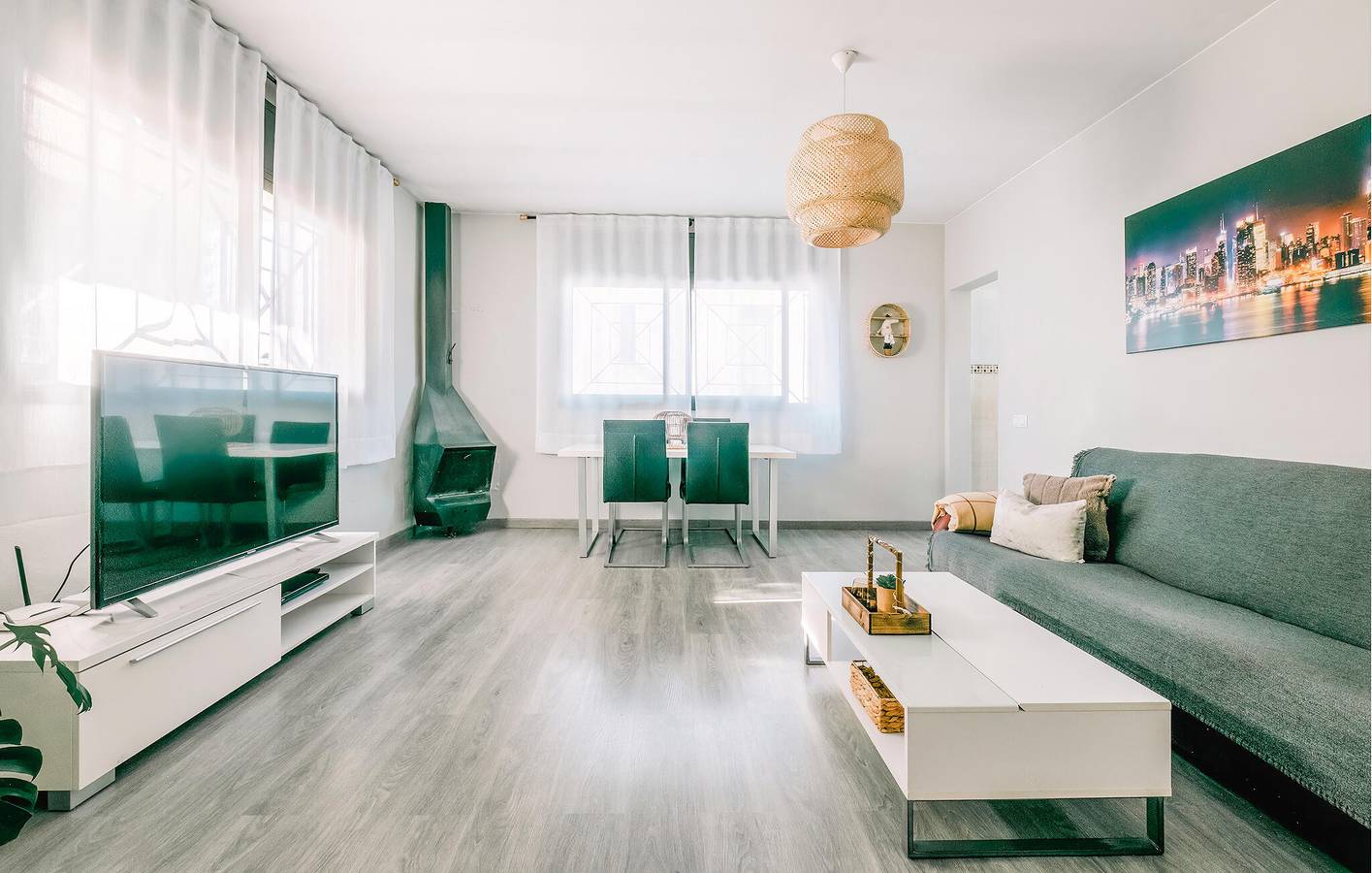 Feriehus for 5 personer med terrasse in Alt Penedès, Penedes DO