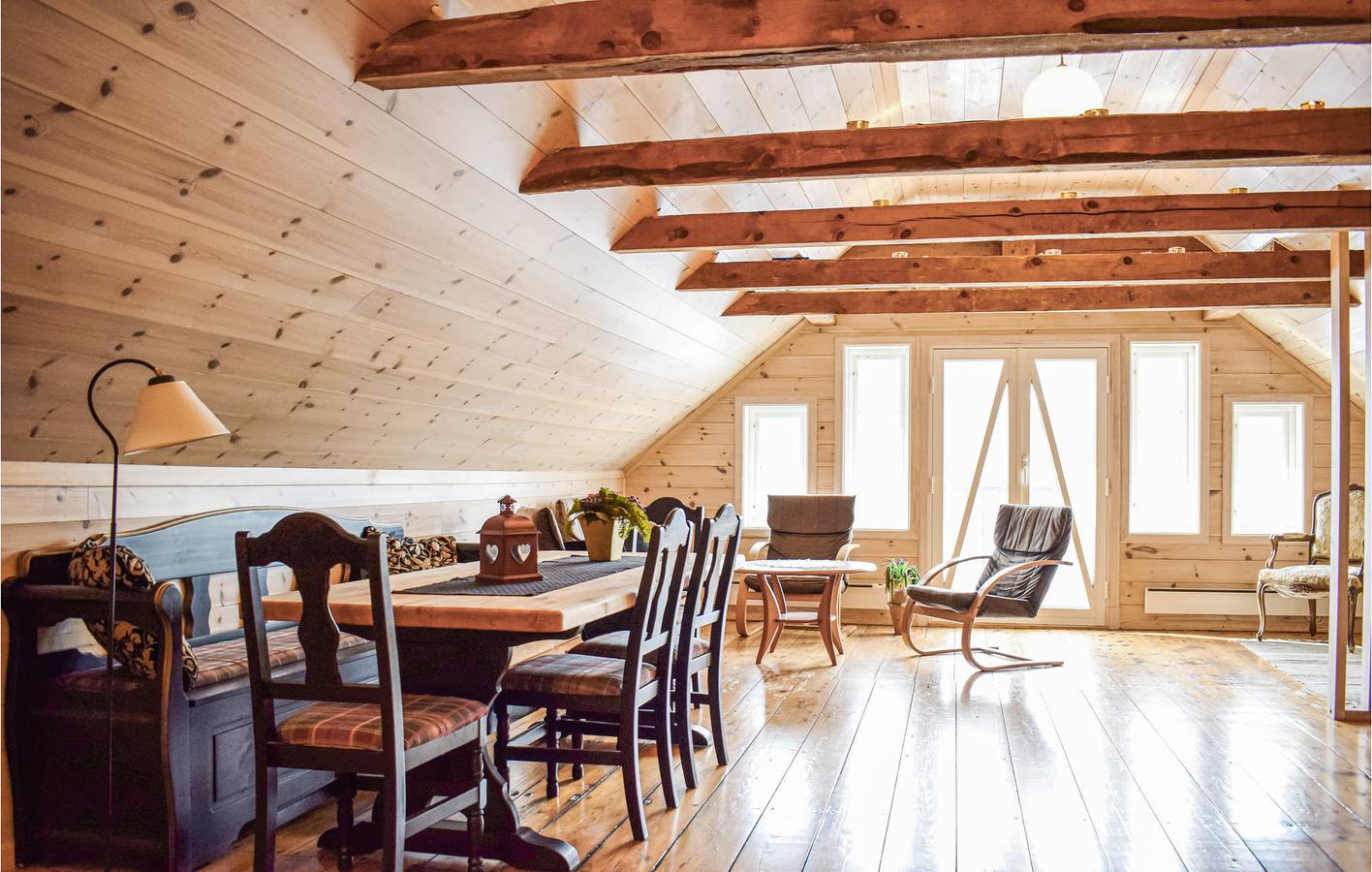 Ferienhaus für 16 Personen mit Sauna in Ullensvang herad