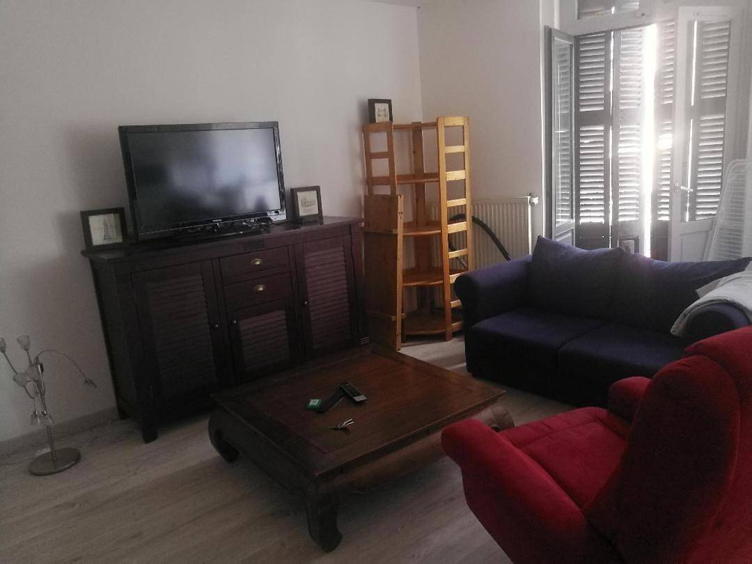 Apartment With Shared Bathroom in Saint-Chamond, Parc Naturel Régional du Pilat