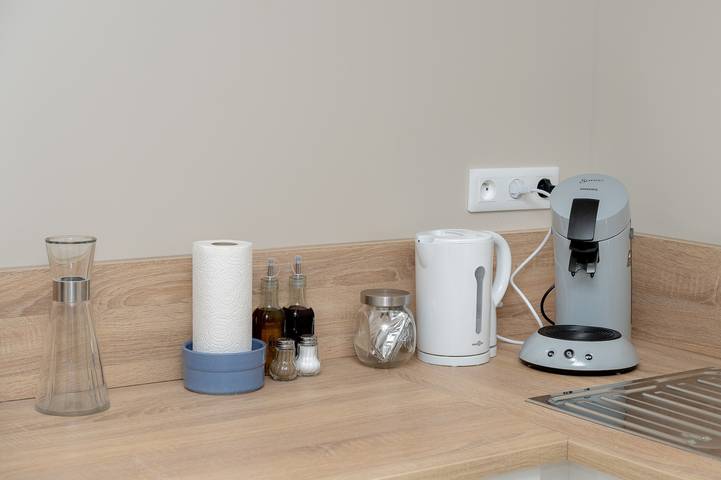 Apartamento entero, Apartamento 'La Maison Du Soyeux Ga' con terraza privada, Wi-Fi y aire acondicionado in Fitilieu, Les Abrets-en-Dauphiné