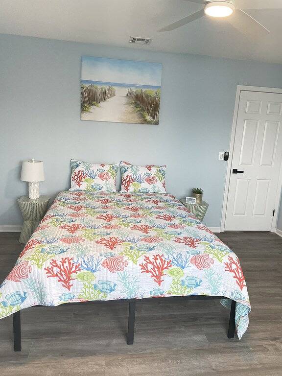 New Luxury Waterfront Beach House in Lavallette! Sleeps 12! in Toms River, Ocean County