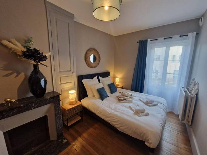 Location de vacances pour 6 personnes, avec terrasse, animaux acceptés à Sancerre - 2