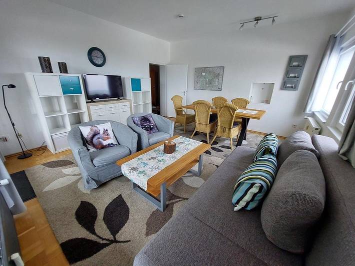 Ferienwohnung für 2 Personen, mit Balkon und Terrasse sowie Pool und Sauna