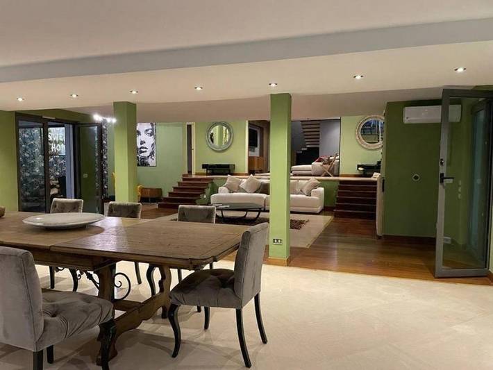 Chambre d’hôte pour 8 personnes, avec balcon dans Olgiata