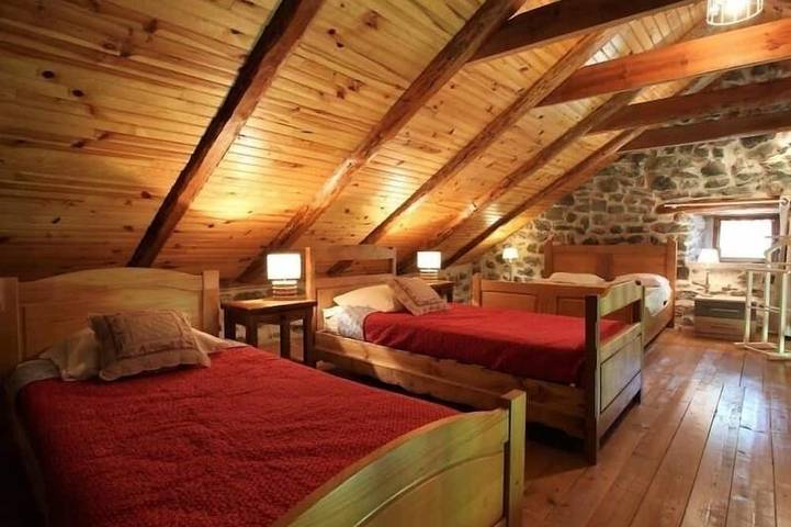 Gîte pour 6 personnes, avec jardin, animaux acceptés à Saint-Front - 3