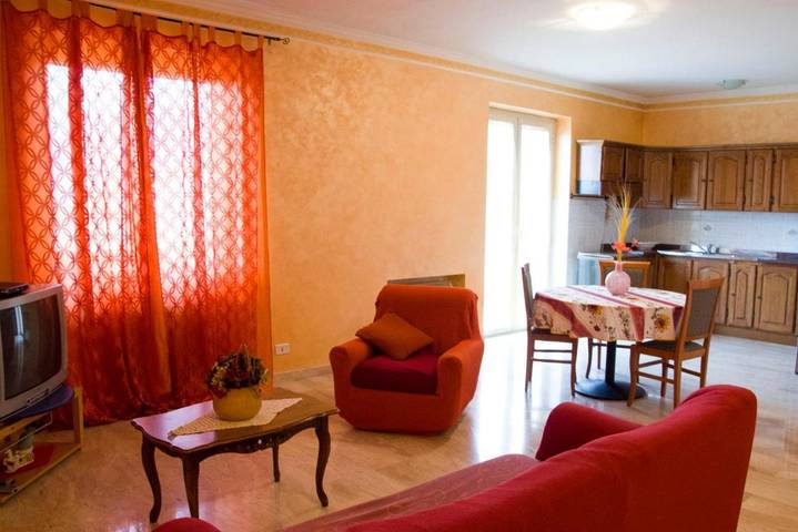 Gîte pour 4 personnes, avec vue et jardin à Sora - 4