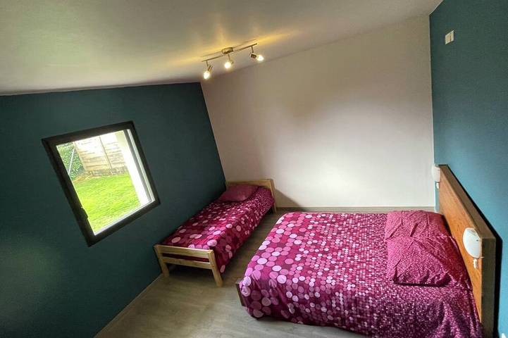 Gîte pour 13 personnes, avec jardin à Locmaria-Grand-Champ - 4