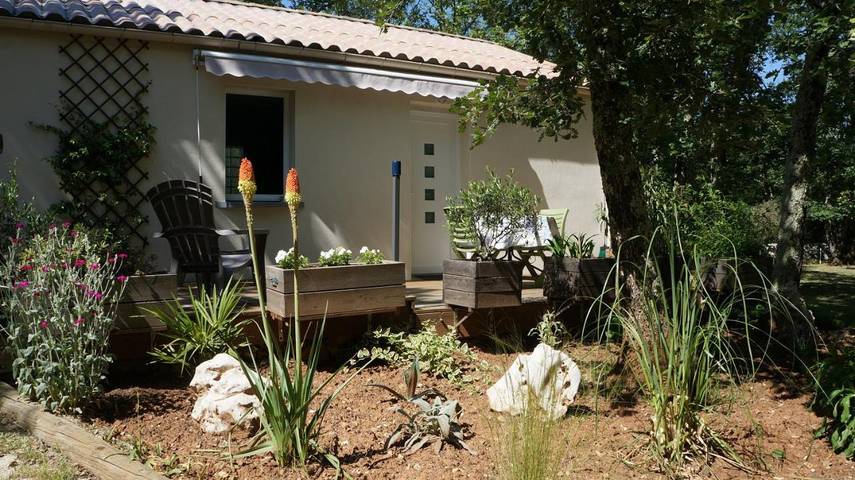 Location de vacances pour 2 personnes, avec jardin à Labastide-de-Virac - 4