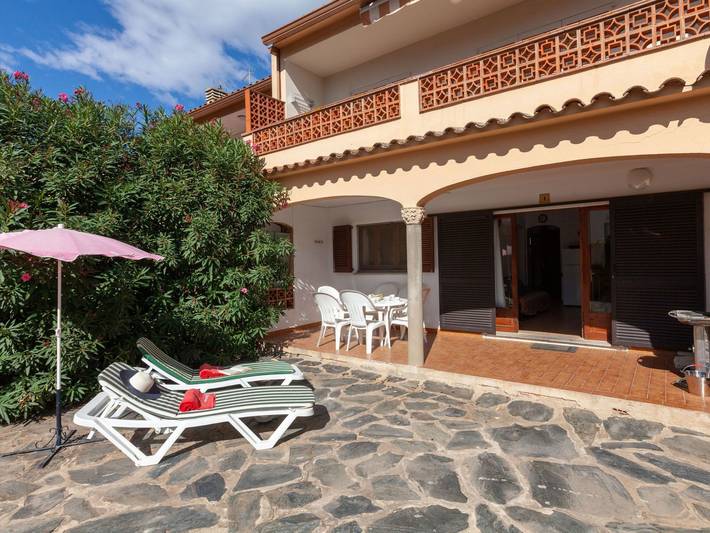 Ferienwohnung für 5 Personen, mit Terrasse und Garten in Sant Martí d'Empúries