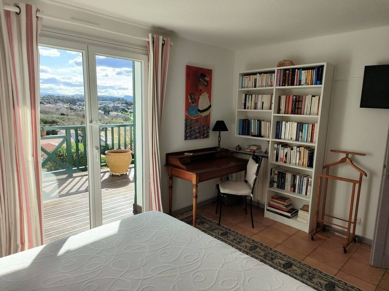 Chambre d'hôtes Émeraude - Chambre vue mer et montagne in Biarritz, Région de Bayonne