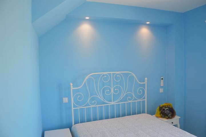 Seaview Townhouse by the riverside in the centre of Alvor (with terrace) in Alvor, Faro District