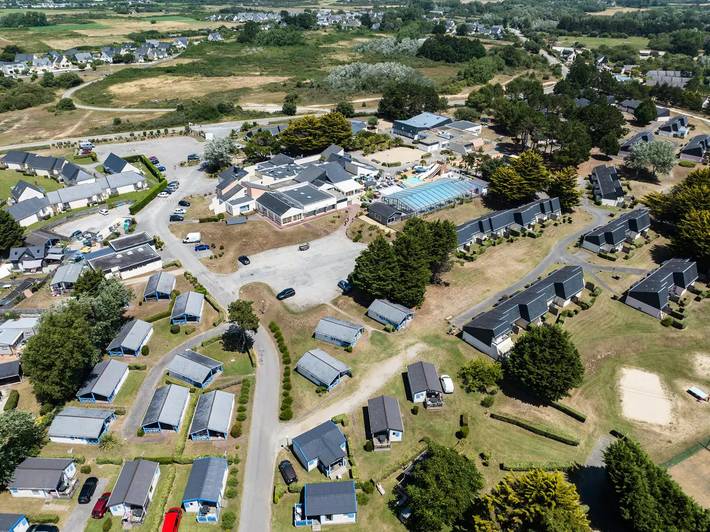 Location de vacances pour 2 personnes, avec sauna ainsi que terrasse et piscine, animaux acceptés à Erdeven