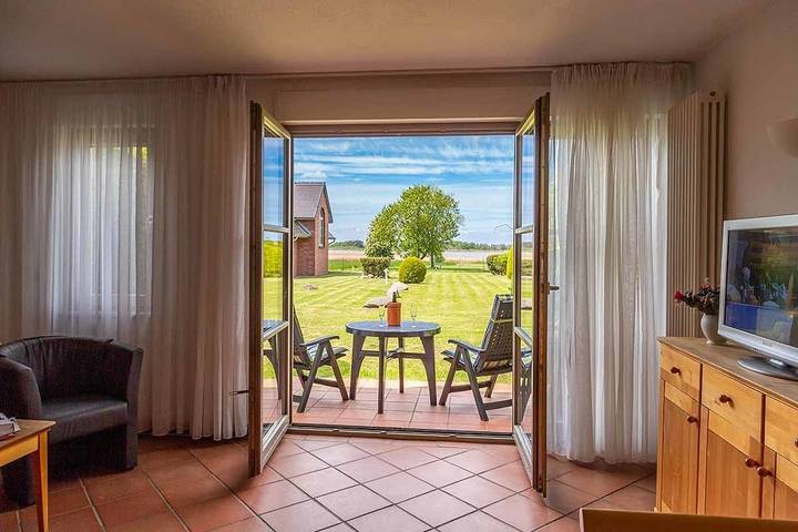 Ferienwohnung für 4 Personen, mit Terrasse in Mellenthin - 2