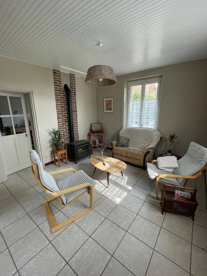 Location de vacances pour 6 personnes, avec terrasse et jardin, animaux acceptés à Saint-Georges-de-la-Rivière - 3