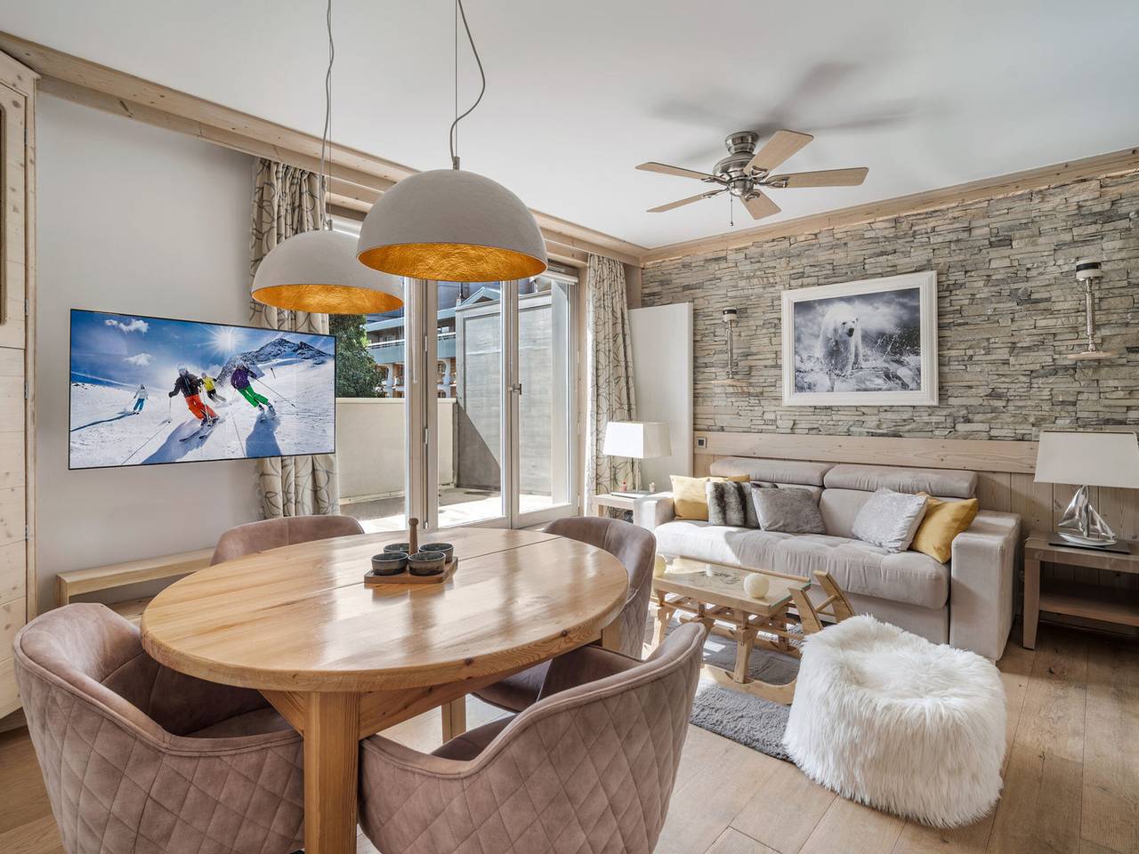 Ganze Wohnung, Gemütliche Wohnung, nahe zu Pisten und Geschäften, mit Parkplatz und Wlan in Saint-Bon-Tarentaise, Les Trois Vallées