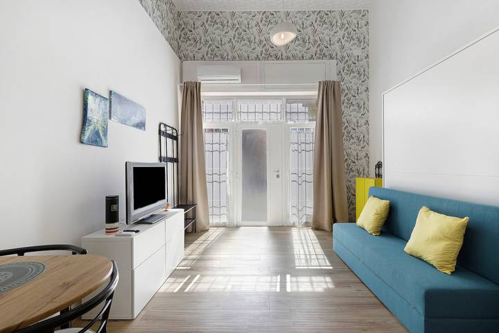 Ganze Wohnung, Apartment 'Chicco & Mirca Loft in Rome Metro A' mit Wlan und Klimaanlage in Primavalle, Rom