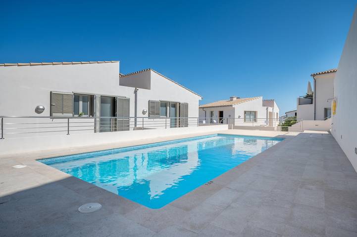 Vacation Home Molins 5 with Sea View, Pool, Wi-Fi, A/C, Terrace & Garden in Cala Sant Vicenc, Pollença
