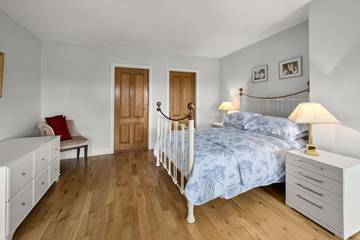 Vacation Rental for 10 Guests in County Limerick, Picture 3