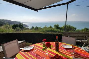 Gîte pour 6 personnes, avec jardin et terrasse dans Port Lazo